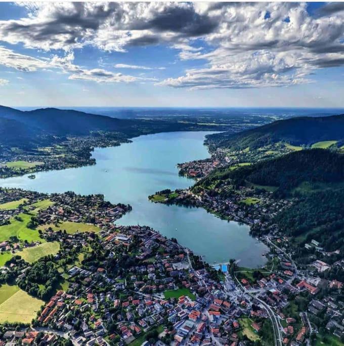 See- Und Bergblick In Bestlage Am Tegernsee Exterior foto