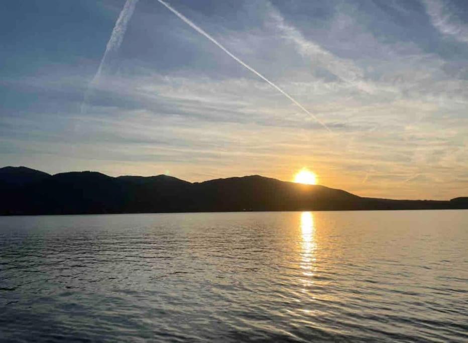 See- Und Bergblick In Bestlage Am Tegernsee Exterior foto